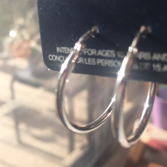 Silver small pierce  hoop earrings - Picture 1 of 3